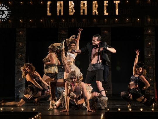 Marzec z Cabaretem w Teatrze