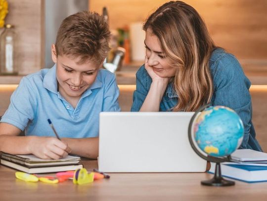 MEN zastanawia się nad przywróceniem obowiązkowych prac domowych MEN zastanawia się nad przywróceniem obowiązkowych prac domowych