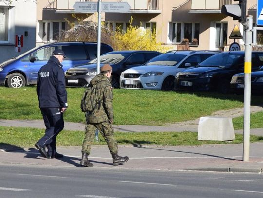 Miały dość siedzenia w domu. Dwie 16-latki ukarane