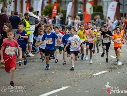 Mini Bieg Piekarczyka. 1100 najmłodszych biegaczy na starcie [ZDJĘCIA]