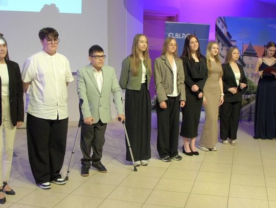 Młodzież, która zmienia świat. Poznaj ośmiu wspaniałych z Elbląga [WIDEO]