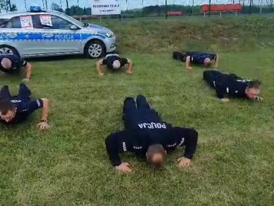 Młynary: Policjanci podjęli wyzwanie [WIDEO]