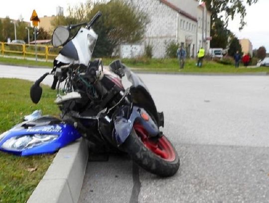 Motorowerem wjechał na chodnik i się przewrócił. Nie był w stanie dmuchnąć w alkomat 