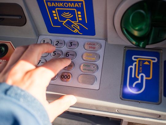 Możesz stracić wszystkie pieniądze przez jedno kliknięcie. Bank ostrzega!