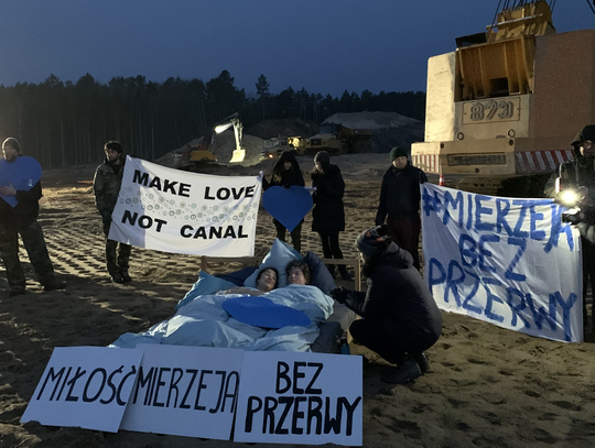 Nagi protest na Mierzei Wiślanej