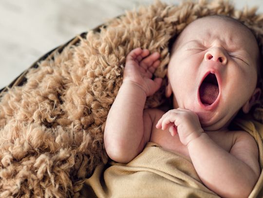 Oto najpopularniejsze imiona dla dzieci w 2025 roku [TOP 10]