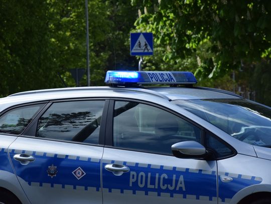 Narozrabiali i uciekli. Policja w Elblągu szuka świadków