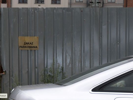 Nasilił się problem z parkowaniem na starówce
