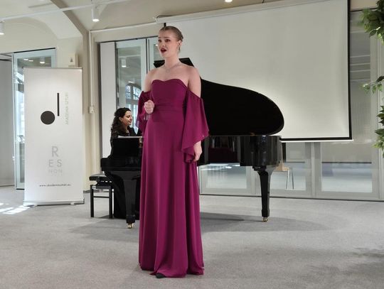 Natalia Leonowicz z Elbląga finalistką I Ogólnopolskiego Konkursu Wokalnego w Szczecinie