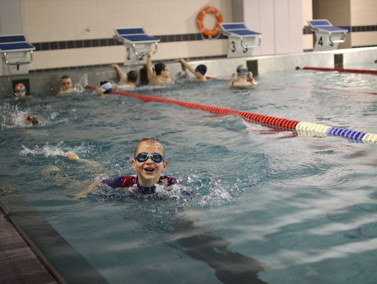 Nauka pływania z MOSiR-em