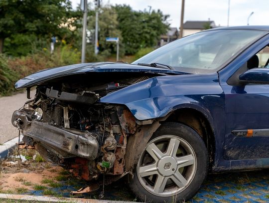 Nie miał prawa jazdy, doprowadził do zderzenia 3 pojazdów Nie miał prawa jazdy, doprowadził do zderzenia 3 pojazdów