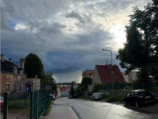 Niespokojny weekend w Elblągu i okolicach. Alert RCB dla mieszkańców regionu