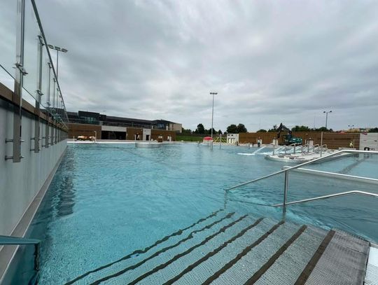 Nowy basen prawie gotowy. Zobacz jak wygląda [FOTO]