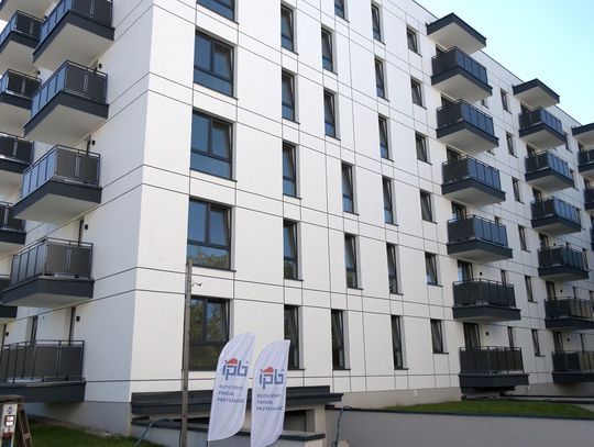 Oddano drugi budynek ETBS przy ul. Wiejskiej