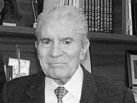 Odszedł Józef Nowicki