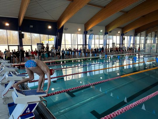 Ostatni dzwonek dla pływaków