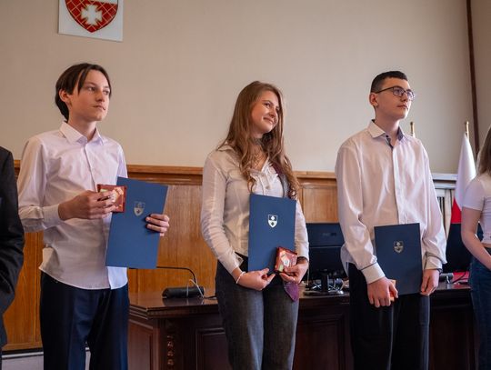 Oto najzdolniejsi uczniowie [LISTA+ZDJĘCIA]