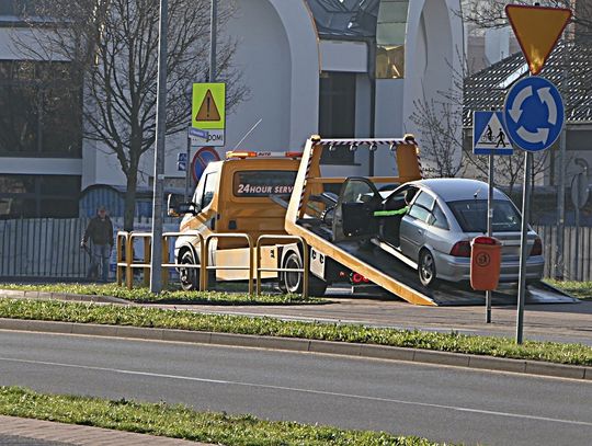 Pędził ulicą Nowowiejską ponad 100 km/h
