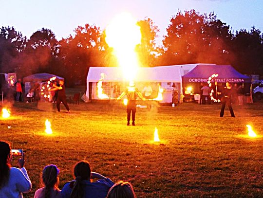 Piana Party i pokaz Fire Show na Wyspie Spichrzów