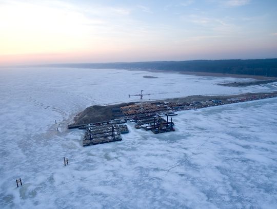 Pierwsze betonowanie na śluzie za nami. Zobacz najnowsze zdjęcia z Przekopu Mierzei Wiślanej