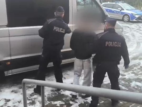 Pobicie w noc sylwestrową. Poszkodowany do tej pory leży w szpitalu