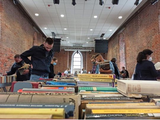 Podaruj drugie życie książkom: biblioteczny kiermasz