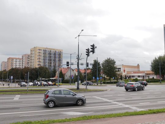 Podatek od aut spalinowych. Mamy komentarz z Elbląga europosła Jacka Protasa [WIDEO]