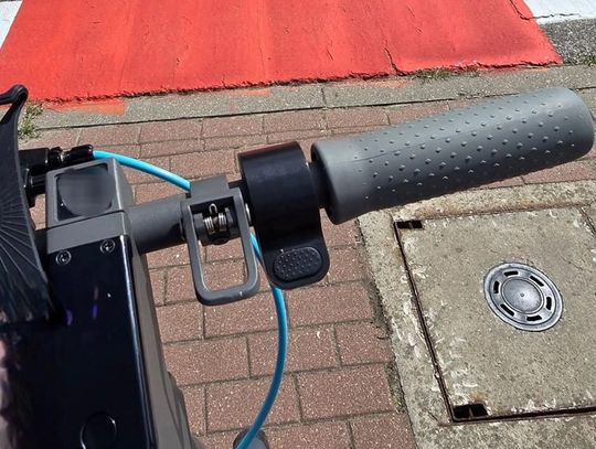 Pokazał policji gest i… sam sprowadził na siebie problemy