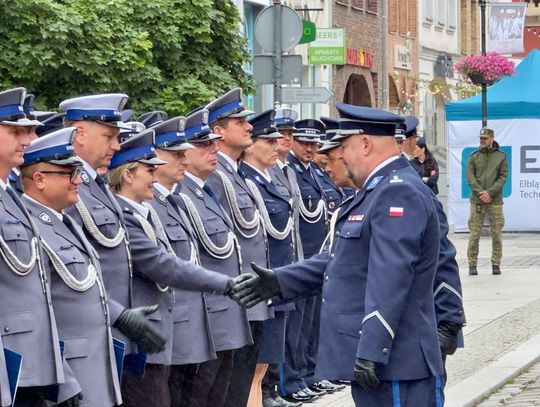 Policja świętowała na Starym Mieście [FOTO]