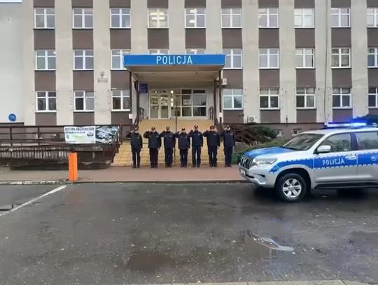 Policjanci z Elbląga i Pasłęka uczcili pamięć ratownika [WIDEO]