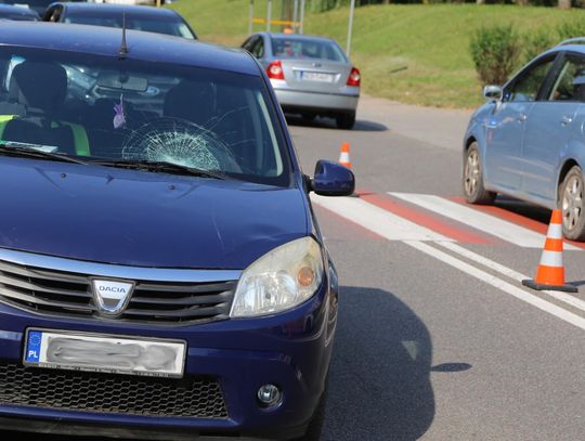 Potrącenie na Robotniczej. Kobieta z ciężkim urazem głowy