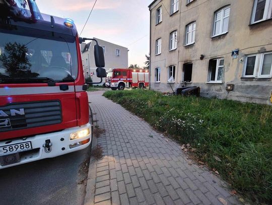 Pożar mieszkania na Panieńskiej. Ewakuowało się ponad 20 osób