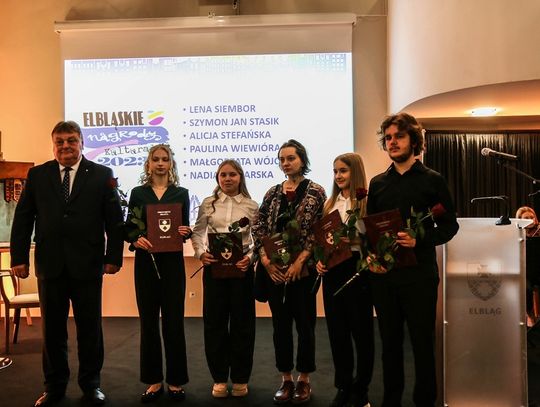 Poznaj  laureatów Elbląskich Nagród Kulturalnych [WIDEO]