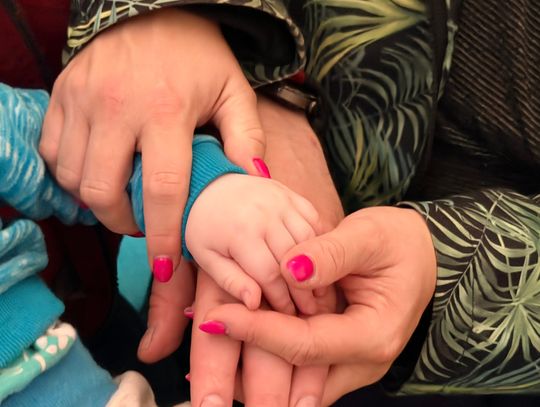 „Promyczek”. O dziecku, które czekało i o dorosłych, którzy mieli odwagę je pokochać