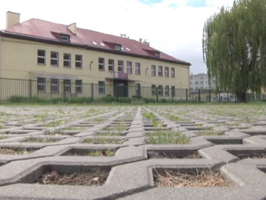 Przedszkole po budynku gimnazjum