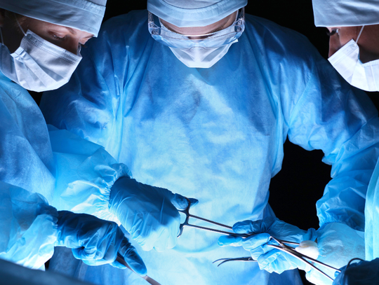 Przenoszą zabiegi na kolejny rok. A kolejki pacjentów rosną