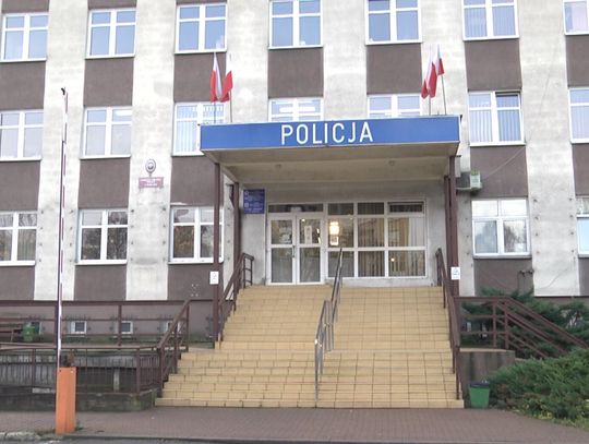 Przyniósł znaleziony plecak. Są w nim pieniądze i rzeczy osobiste Przyniósł znaleziony plecak. Są w nim pieniądze i rzeczy osobiste