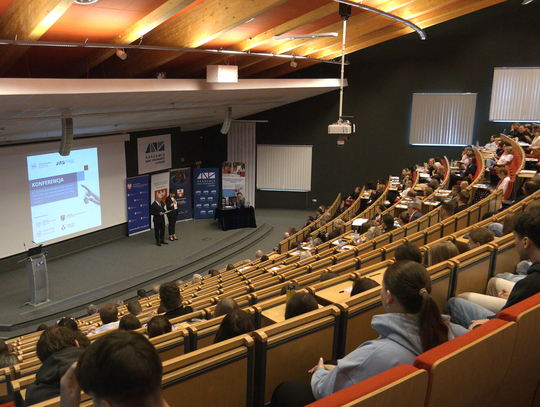 Przyszłość zawodów w erze cyfryzacji i automatyzacji [WIDEO]