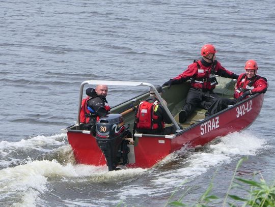 Pusta łódka na rzece Nogat. Skończyło się na strachu