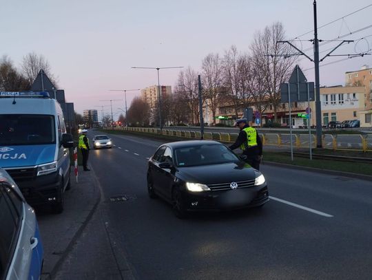Rano wsiedli za kółko. Nie spodziewali się kontroli policji