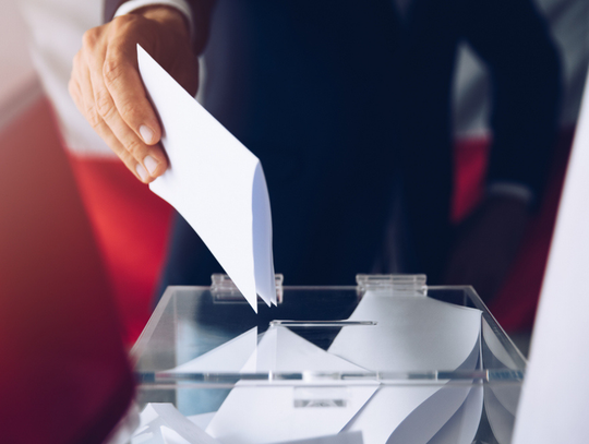 Razem, PSL i Polska 2050 poniżej progu. Lider nadal ten sam