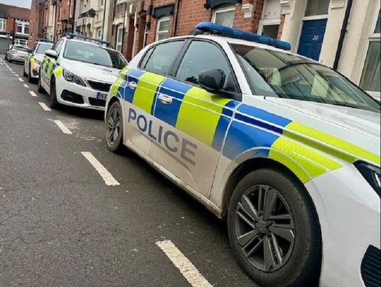 „Ręce w walizce, ciało w lesie. Brutalna śmierć elblążanina w Wielkiej Brytanii