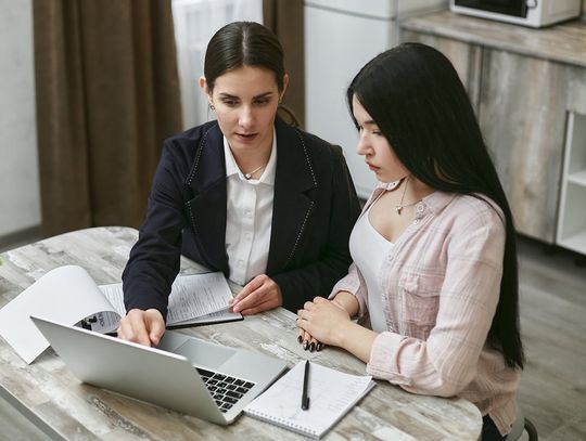 Rynek pracy w Olsztynie 2026 - gdzie szukać stabilnego zatrudnienia? Rynek pracy w Olsztynie 2026 - gdzie szukać stabilnego zatrudnienia?