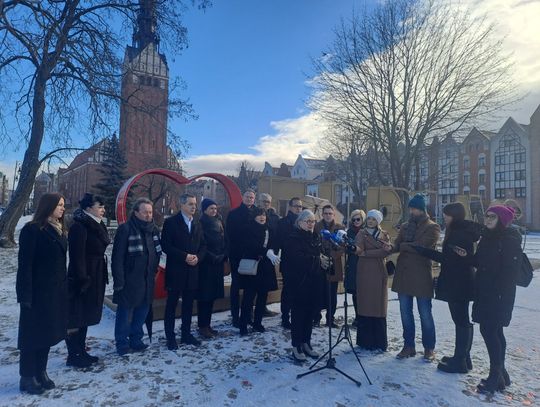Samorządy Naprzód za Trzaskowskim: Nie będziemy musieli błagać o rzeczy, które są podstawowe