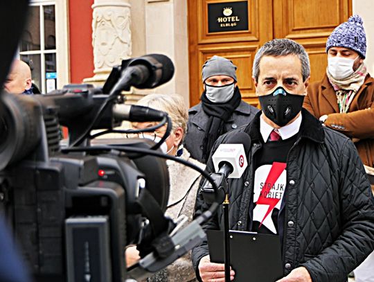 Senator z Elbląga chce likwidacji TVP INFO. Ruszyła zbiórka podpisów!