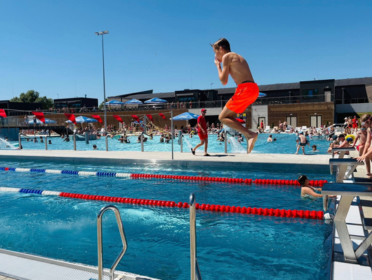 Skorzystaj z pogody i odwiedź Park Wodny Dolinka