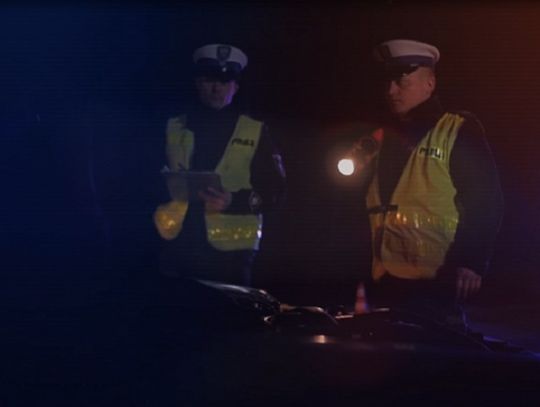 Słaba widoczność skutkuje potrąceniami – Policja w Elblągu apeluje o ostrożność!
