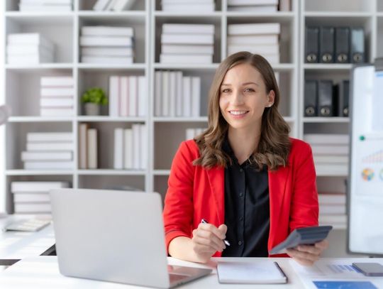 Specjalista ds. kadr i płac – zawód z perspektywami dla osób lubiących porządek w dokumentach