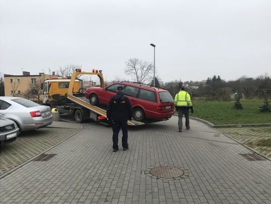 Straż Miejska w Elblągu usuwa pojazdy