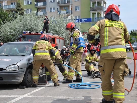 Strażacy ćwiczyli na parkingu CH Ogrody [ZDJĘCIA]